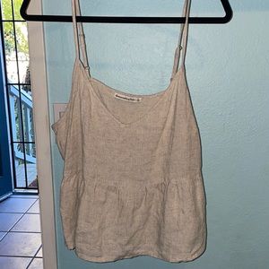 XL Abercrombie tank top (NEVER WORN)